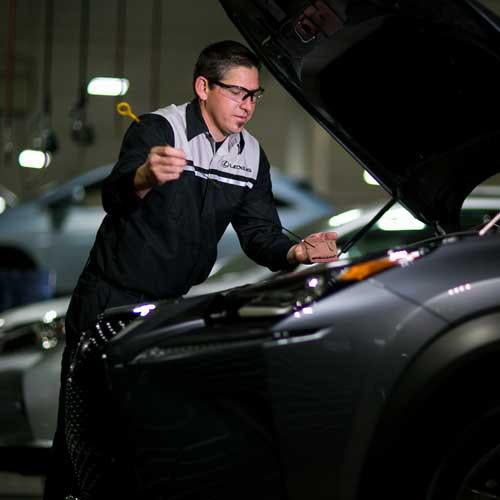 Lexus Technicians at LexusDemo3 Derwood MD